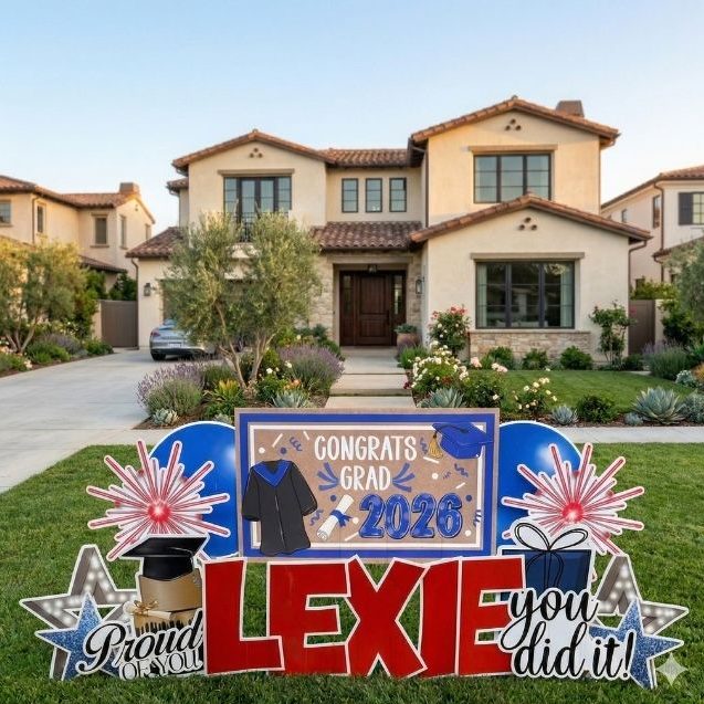 Graduation Yard Sign Oxnard Custom Outdoor Celebration Display graduation yard sign display in front of home with custom name and congratulatory message in Oxnard California